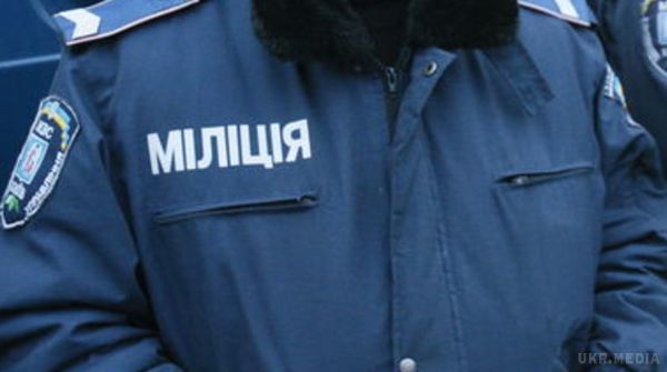 На українській стороні Донбасу масове звільнення співробітників міліції. Міліціонери звільняються з-за низьких зарплат
