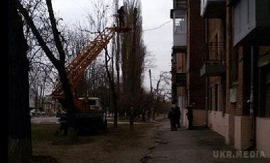 В Україні знеструмлено 176 населених пунктів. До відновлення енергопостачання населених пунктів залучено бригади обленерго.