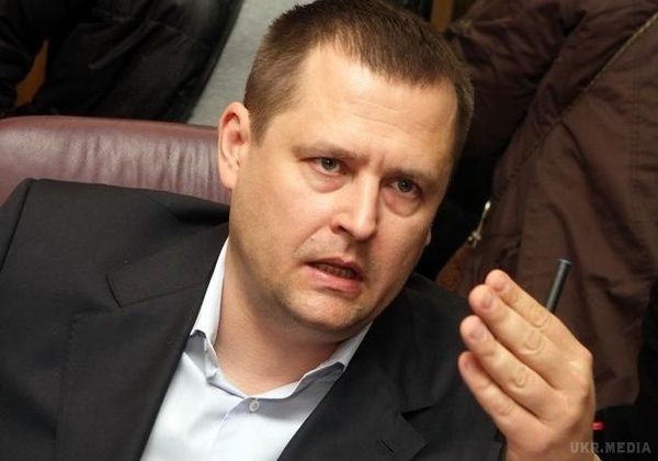 Філатов підготував обіцяний запит в МОЗ про Лещенко. Повноваження народних депутатів дозволяють їм подавати в різні інстанції запити. 