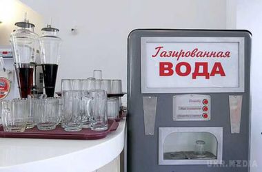 Газована вода може провокувати рак мозку – дослідження. Зловживання даним продуктом загрожує зниженням та погіршенням пам'яті