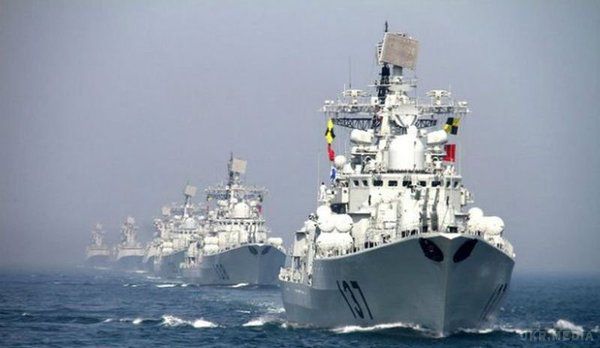 Росія здатна напасти з моря, така загроза існує, вона реальна. Начальник штабу Військово-морських сил України контр-адмірал Андрій Тарасов вважає, що у Росії є сили для того, щоб завдати удару по Україні з моря, але на масштабну висадку десанту цих сил недостатньо.
