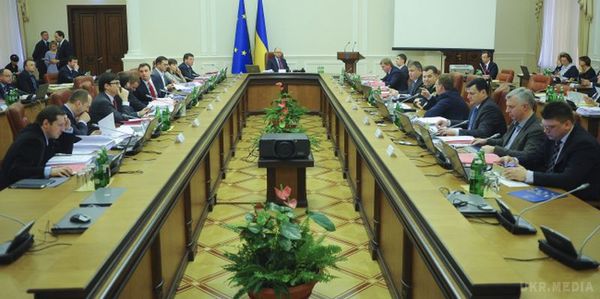 Яценюк збирає міністрів на засідання Кабміну. У вівторок, 31 березня, під головуванням Прем'єр-міністра України Арсенія Яценюка відбудеться засідання Уряду.
