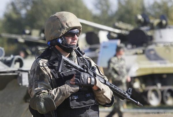 У Британії пройдуть військові навчання за участю 13 країн НАТО. На наступному тижні у Великобританії почнуться масштабні військові навчання НАТО Joint Warrior з участю 13 країн. 