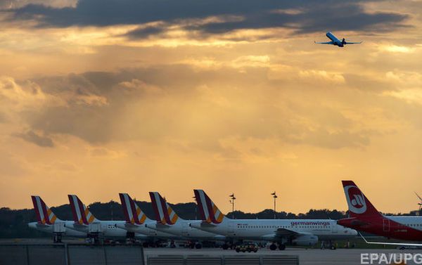 Смуга невдач. Літак Germanwings здійснив екстрену посадку в Венеції. Причиною незапланованої посадки стало погане самопочуття пасажира і члена екіпажу