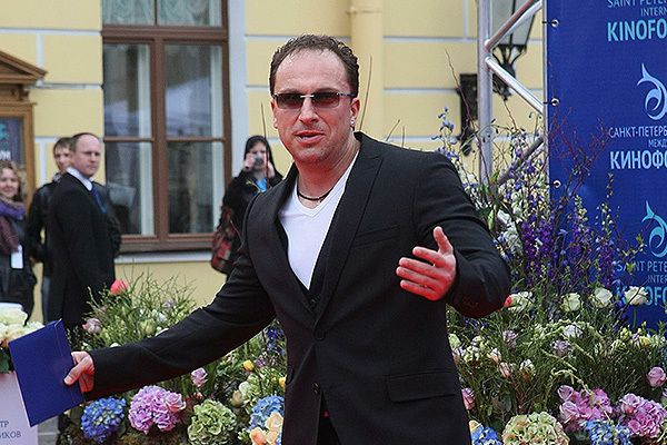 В день свого народження Дмитро Нагієв чекає дзвінка від президента. Відомий шоумен і актор Дмитро Нагієв зазначає 4 квітня день народження. 