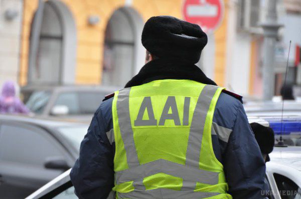 Суд заарештував голову підрозділу ДАІ Києва за хабар. З альтернативою внесення застави у розмірі 10 млн гривень.