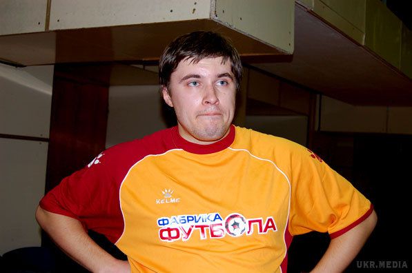  Помер відомий український футбольний коментатор Сергій Панасюк. Колеги підтвердили смерть футбольного коментатора
