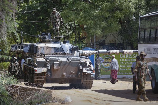 Помста за страту студентів. Кенія бомбардувала бойовиків у Сомалі