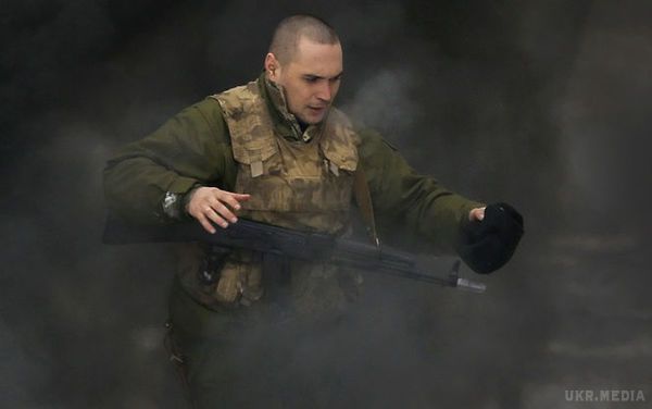 Контракти на службу до самого завершення АТО підписали дві тисячі військових. Контракти на службу до завершення антитерористической операції в Донбасі чи указу про демобілізацію підписали дві тисячі військовослужбовців.