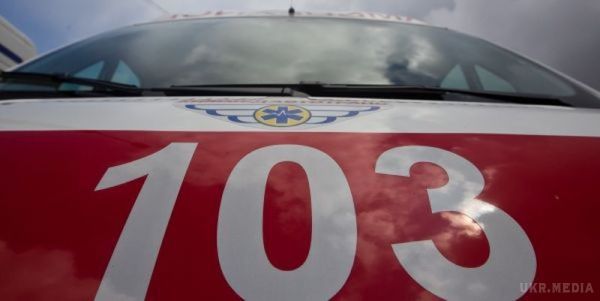   Вночі в одній з лікарень Одеси  сталася стрілянина. В Одесі вночі в одній з лікарень сталася стрілянина, одна людина загинула і двоє отримали поранення