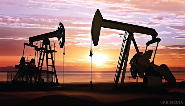 Щоб добити Кремль: Саудівська Аравія збільшила виробництво нафти до рекордного рівня. Саудівська Аравія збільшила в березні виробництво нафти до рекордного рівня – 10,3 млн бар в день. Це  означає,  що ціни будуть  швидко падати.