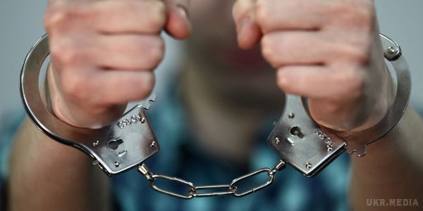 На хабарі в $5000 спіймали чиновника в Одесі. Співробітники прокуратури Одеси спільно з правоохоронцями затримали "на гарячому" під час отримання хабара одного з чиновників.
