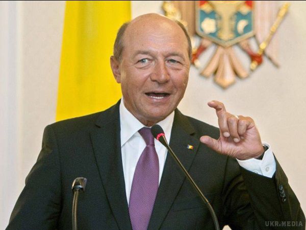 Чи можливе об'єднання Молдови з Румунією. Траян Бесеску заявив, що Молдова повинна об'єднатися стрімко, оскільки "добровільне об'єднання вимагає часу".