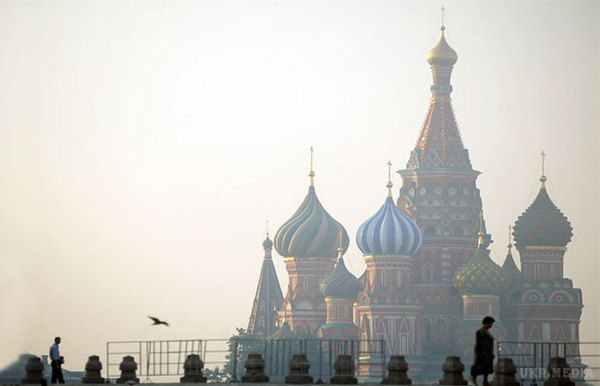 Димом пахне у Москві. У неділю ввечері в ряді районів Москви з'явився запах гару.