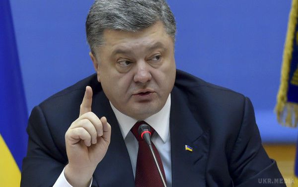 Порошенко констатував ескалацію ситуації в Донбасі. Президент заявив, що незаконні збройні формування, що діють на сході України, не припинили вогонь і не виконали вимогу про повне відведення важкої техніки від лінії протистояння