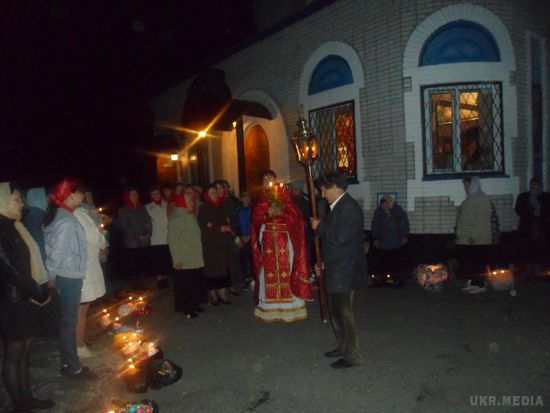 Сьогодні - Світлий вівторок. Саме в цей день дівчата можуть помститися хлопцям за Обливальний понеділок.