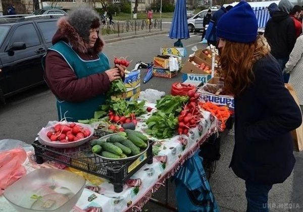 Киян потішать дешевими продуктами. Купити домашні продукти, та ще й за помірними цінами, можна в найближчу суботу, 18 квітня, на сільськогосподарських ярмарках у всіх районах Києва. 