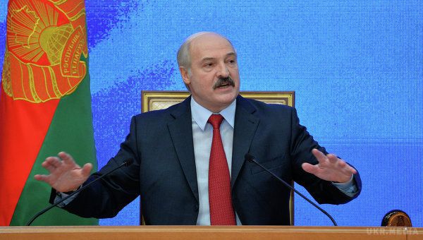 9 травня парад у Мінську буде приймати Лукашенко . До Москви президент Білорусі може приїхати 7-8 травня.