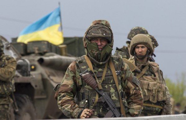 Сьогодні бойовики більше 30 разів обстрілювали сили АТО. За даними штабу АТО в суботу, 18 квітня, в зоні проведення антитерористичної операції бойовики скоїли 32 обстріли українських позицій.
