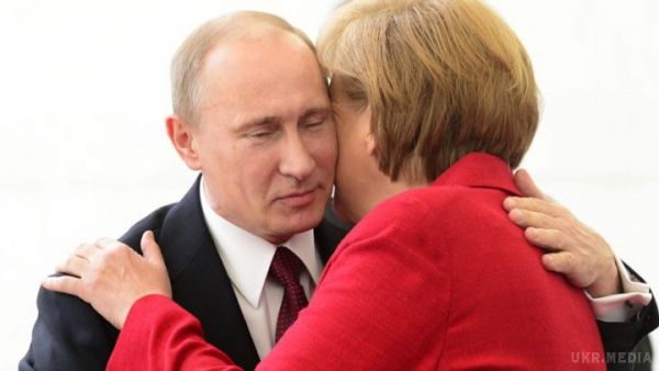 Меркель заявила про можливе створення зони вільної торгівлі з РФ. Створення зони вільної торгівлі між Німеччиною і Росією можливо в майбутньому, заявила канцлер ФРН Ангела Меркель, виступаючи на економічному форумі в німецькому Штральзунді