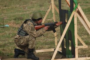 Карта АТО станом на 19 квітня. Ситуація на сході країни (карта АТО) станом на 12:00 19 квітня 2015 року за даними РНБО України