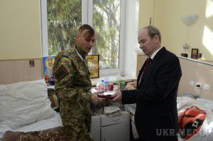 Карта АТО станом на 19 квітня. Ситуація на сході країни (карта АТО) станом на 12:00 19 квітня 2015 року за даними РНБО України