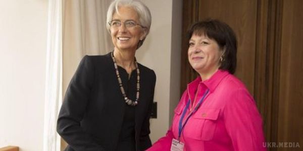 Вашингтон. Зустріч Яресько з Лагард. Наталія Яресько зазначила, що підтримка МВФ ключова для фінансової стабілізації України.