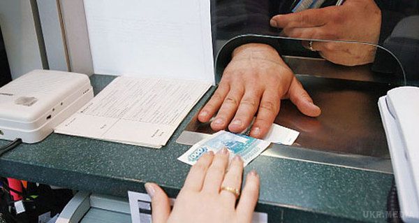 Яценюк заявив про готовність відновити роботу банківського сектора на окупованих територіях. «ДНР» і Україна буде вирішувати проблему роботи банків на Донбасі
