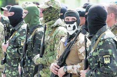 Силовим відомствам України підпорядковані всі добровольчі батальйони в зоні бойових дій – Генштаб. На сьогоднішній день немає жодного добровольчого батальйону, який служить за своїми статутам
