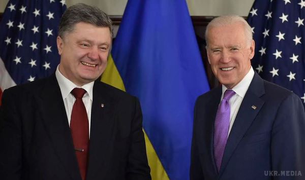  17,7 млн доларів гуманітарної допомоги нададуть США Україні. Сполучені Штати готові надати 17,7 млн доларів Україні в якості гуманітарної допомоги для населення в зоні конфлікту на сході України.