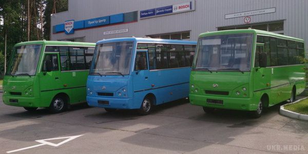 Вже випустили перших 10 автобусів ЗАЗ I-Van. Автобуси ЗАЗ I-Van почали випускати в Мелітополі