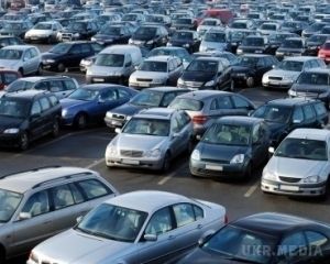 Україну потрібно залишити без імпортних автомобілів