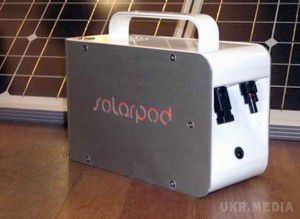 Розроблена портативна сонячна електростанція вміститься в маленькому кейсі (відео). Її акумулятор здатний живити холодильник 18 годин