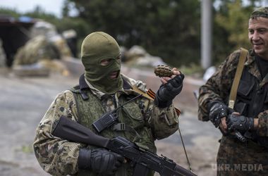 Глава місії ОБСЄ закликає сторони конфлікту на Донбасі припинити вогонь 9 травня. Він закликав дотримуватися режиму тиші і після свят
