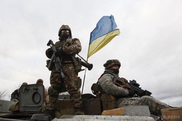 Бойовики понесли втрати в бою з силами АТО під Марьїнкою. Бойовики відкривали вогонь по позиціях сил АТО в районі Пісок,Опитного, Мар'їнки і шахти Дутовка.