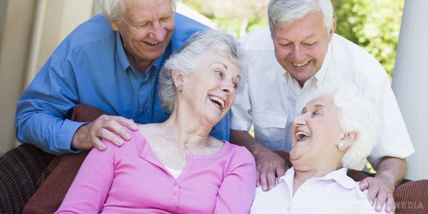 Робота по дому допомагає літнім людям залишатися здоровішими. Вчені закликають літніх людей залишатися активними.