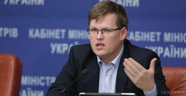  Міністр соціальної політики України Павло Розенко розказав, чи будуть з 1 червня пільги на проїзд. Проїзд і так  подорожчав.