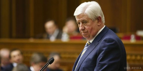 Українці мають право на вільне володіння зброєю - Шокін. Громадяни України повинні мати можливість захищати свою приватну власність із зброєю в руках.