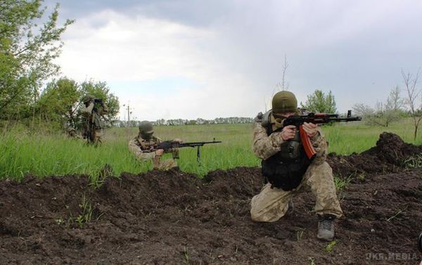 Три атаки противника відбили сили АТО . Сили АТО дали гідну відсіч ворогові