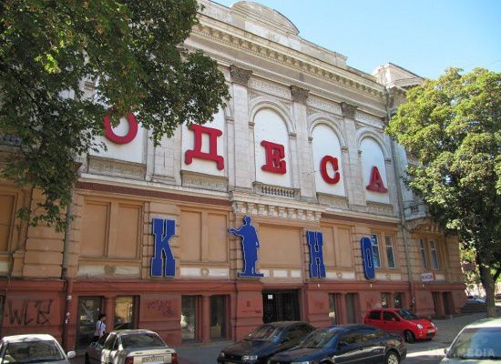 Президент України відправився з робочим візитом в Одесу щоб зробити екс-президента своїм намісником. Імовірно, глава держави представить нового голову Одеської ОДА
