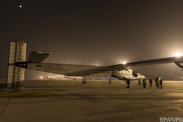 Solar Impulse 2 почав переліт через Тихий океан (фото). Переліт триватиме приблизно п'ять з половиною діб