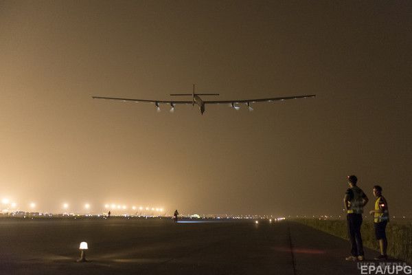 Solar Impulse 2 почав переліт через Тихий океан (фото). Переліт триватиме приблизно п'ять з половиною діб