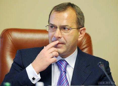 Генпрокуратура підготувала ''сюрприз'' для Сергія Клюєва. Як  запевняють чиновники, вивести свої кошти із України  політик не зможе.