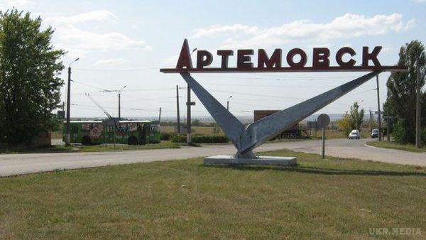 Різко погіршилася ситуація на Артемівському напрямку . Штаб АТО заявив про загострення ситуації на Артемівському напрямку в ніч на понеділок, 8 червня.