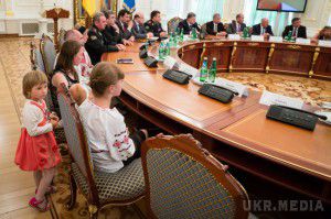 Карта АТО станом на 11 червня. Ситуація на сході країни (карта АТО) станом на 12:00 11 червня 2015 року за даними РНБО України.