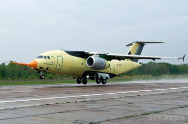 "Антонов" представить на Le Bourget-2015 нові транспортні Ан-178 і Ан 132. Потреба світового ринку в подібних машинах складає близько 2 000 одиниць до 2035 року