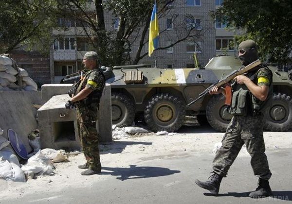  Знову заблокований Донецьк. Біля блокпостів колосальні черги. Сьогодні, 15 червня, Донецьк знову опинився ізольований від решти території України.