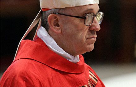 Папа Римський вигнав через педофілію кількох високопоставлених ієрархів. Папа Римський Франциск розпорядився про звільнення низки підлеглих, пов'язаних зі справами про педофілію серед священиків