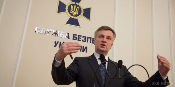Голова Служби безпеки України, Валентин Наливайченко вирішив зайнятися політикою-Луценко. Порошенко в середу внесе в Раду подання про звільнення голови СБУ.