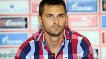 Помер відомий сербський півзахисник. 29-річний сербський півзахисник Горан Гогич помер після тренувальних занять.